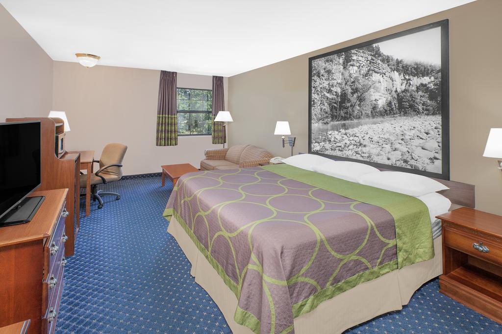 Super 8 By Wyndham Lowell/Bentonville/Rogers Area Ngoại thất bức ảnh