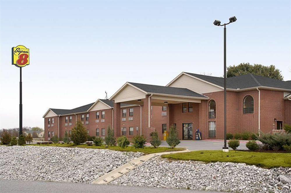 Super 8 By Wyndham Lowell/Bentonville/Rogers Area Ngoại thất bức ảnh